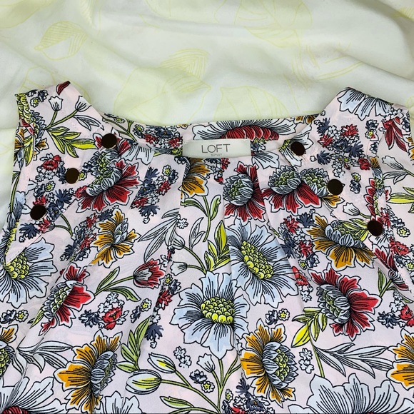 Loft Floral Sleeveless Top Size: XSP New With Tag - Picture 2 of 5